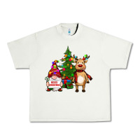 Pistachio merry christmas gnomes, reindeer Urban Heavy Tee - RanaPortraitStore