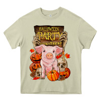Mossy halloween party pig Heavy Core Tee - RanaPortraitStore