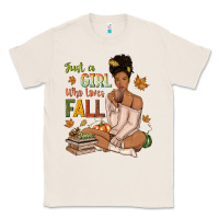 Natural Just a girl who loves Fall afro woman Classic Tee - NancyCooperArtShop