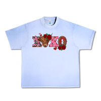 Grape Ice xoxo highland cow Urban Heavy Tee - RanaPortraitStore