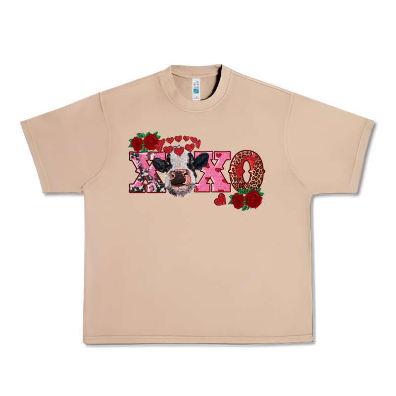 Xoxo Calf Urban Heavy Tee by RanaPortraitStore | Teevron