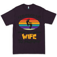 Plum I Leveled Up From Wife To Mommy Premium Tee - Bettercallsaul