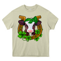 Mossy lucky horseshoe 4 leaf clover baby calf Heavy Core Tee - Jasminsmagicworld