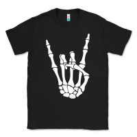 Black halloween skeleton hand horns rock n roll music lover tank top Classic Tee - trangStudio