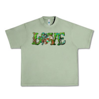 Oil Green love with shamrock Urban Heavy Tee - RanaPortraitStore