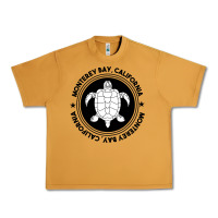 Peanut Butter Diving at Monterey Bay, California Urban Heavy Tee - trangStudio