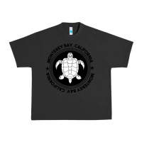Pigment Black Diving at Monterey Bay, California Urban Heavy Tee - trangStudio