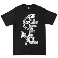Black she is the anchor keeping my feet on the ground Premium Tee - Bettercallsaul