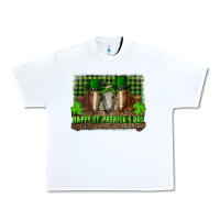 White happy st. patrick's day horses with leprechaun hat and bandana Urban Heavy Tee - RanaPortraitStore