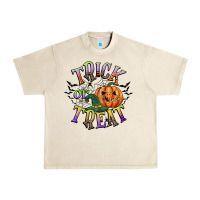Sandshell trick or treat Urban Heavy Tee - CowGirlArtShop