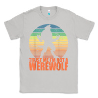 Moon Dust trust me i'm not a werewolf men boys halloween costume Classic Tee - trangStudio