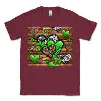 Burgundy st patricks day hearts Classic Tee - Jasminsmagicworld