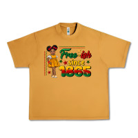 Peanut Butter free ish since 1865 black girl peekaboo juneteenth Urban Heavy Tee - CowGirlArtShop