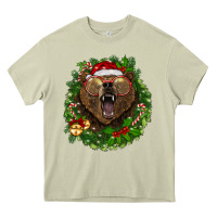 Mossy christmas bear  wreath Heavy Core Tee - BarkalooDesign