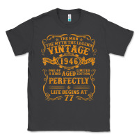 Smoke vintage 1946 the man myth legend 77 year old birthday gifts Classic Tee - trangStudio