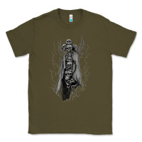 Army Green hunt showdown traitor's moon sweatshirt Classic Tee - InspiraDesign