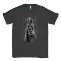 Smoke hunt showdown traitor's moon sweatshirt Classic Tee - InspiraDesign