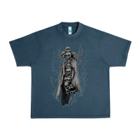 Midnight Navy hunt showdown traitor's moon sweatshirt Urban Heavy Tee - InspiraDesign
