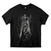Black hunt showdown traitor's moon sweatshirt Heavy Core Tee - InspiraDesign