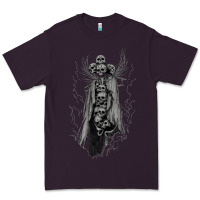 Plum hunt showdown traitor's moon sweatshirt Premium Tee - InspiraDesign