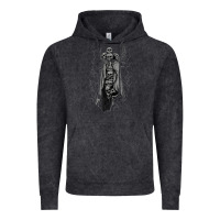 Vintage Black hunt showdown traitor's moon sweatshirt Vintage Hoodie - InspiraDesign