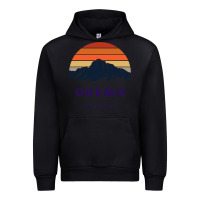Black Okemo Vermont Skiing Snowboarding Hikers Gifts for VT Travel Urban Hoodie - InspiraDesign