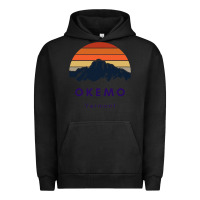 Pigment Black Okemo Vermont Skiing Snowboarding Hikers Gifts for VT Travel Urban Hoodie - InspiraDesign