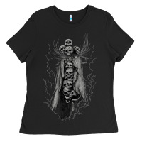 Black hunt showdown traitor's moon sweatshirt Ladies Tee - InspiraDesign