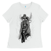 White hunt showdown traitor's moon sweatshirt Ladies Tee - InspiraDesign