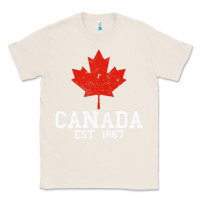 Natural vintage canada est.1867 maple leaf canadian flag r Classic Tee - ArtChic