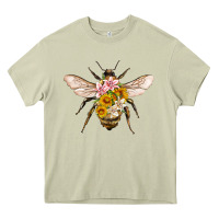 Mossy bee with flowers Heavy Core Tee - Artiststas