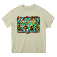Mossy bee kind with sunflower and leopard background Heavy Core Tee - Artiststas