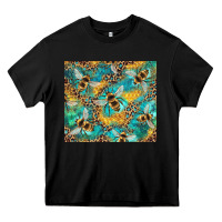 Black honeycomb and bees with leopard Heavy Core Tee - Artiststas