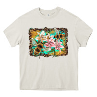 Cream bees and lilies with leopard Heavy Core Tee - Artiststas