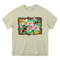 Mossy bees and lilies with leopard Heavy Core Tee - Artiststas