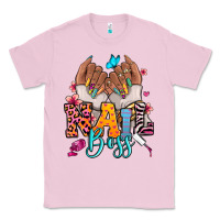 Bubblegum Pink Afro woman nail boss Classic Tee - RanaPortraitStore