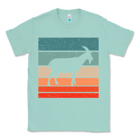 Seafoam goat goats retro style vintage 140 goat lover Classic Tee - ArtMosaic