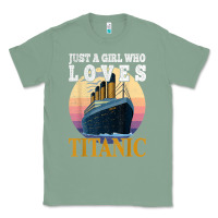 Sage ship just a girl who loves titanic boat titanic girls woman t shirt Classic Tee - ArtMosaic