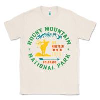 Natural womens rocky mountain national park hiking travel souvenir novelty v n Classic Tee - trangStudio