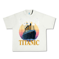 Pistachio ship just a girl who loves titanic boat titanic girls woman t shirt Urban Heavy Tee - ArtMosaic