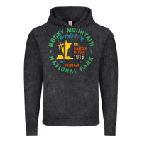 Vintage Black womens rocky mountain national park hiking travel souvenir novelty v n Vintage Hoodie - trangStudio