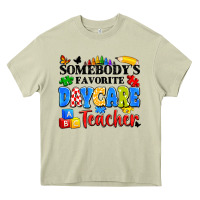 Mossy somebody's favorite daycare teacher Heavy Core Tee - Artiststas