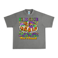 Tornado king cake calories dont count mardi gras Urban Heavy Tee - CowGirlArtShop