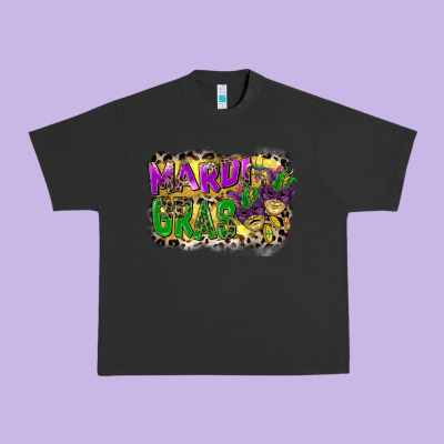 Mardi Gras Urban Heavy Tee Designed By Cowgirlartshop
