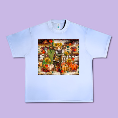 Fall Heifer Cow Urban Heavy Tee Designed By Ranaportraitstore