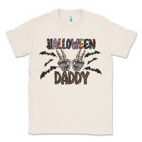 Natural halloween daddy Classic Tee - CowhideDigitalArt