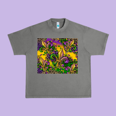 Mardi Gras Fleur De Lis Urban Heavy Tee Designed By Cowgirlartshop