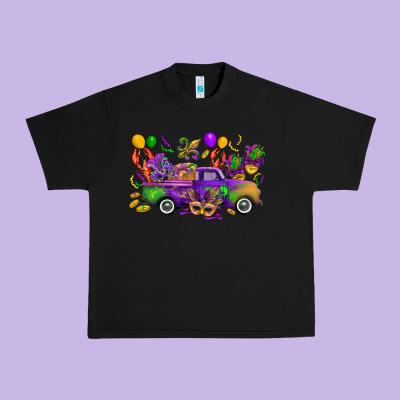 Mardi Gras Truck Urban Heavy Tee Designed By Cowgirlartshop