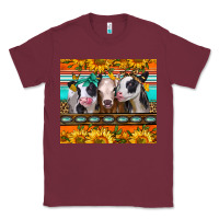 Burgundy heifers and sunflowers Classic Tee - Jasminsmagicworld