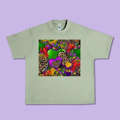 Mardi Gras Hearts Urban Heavy Tee Designed By Cowgirlartshop